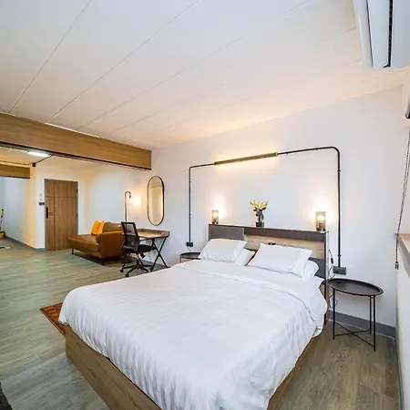 Oasis Suites Pattaya-3